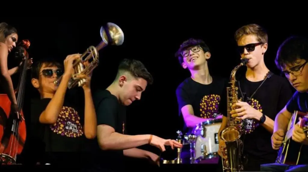Teen Sextet: A Night at Clasijazz. «¿Por qué he nacido?»