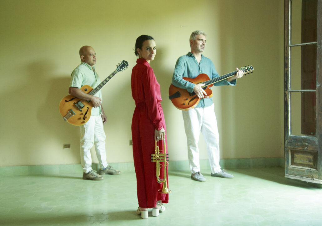 ANDREA MOTIS GUITAR TRIO con Josep Traver y Jurandir da Silva (guitarras)