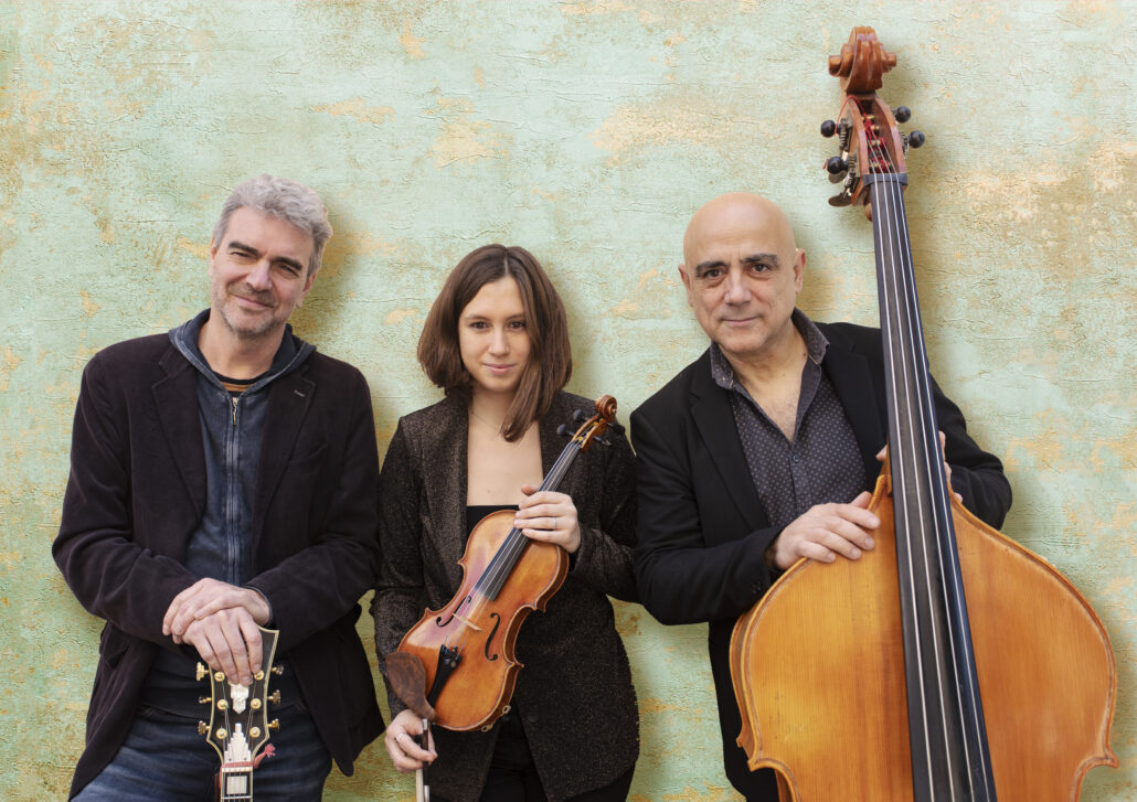 Élia Bastida Trío «Aquarela»